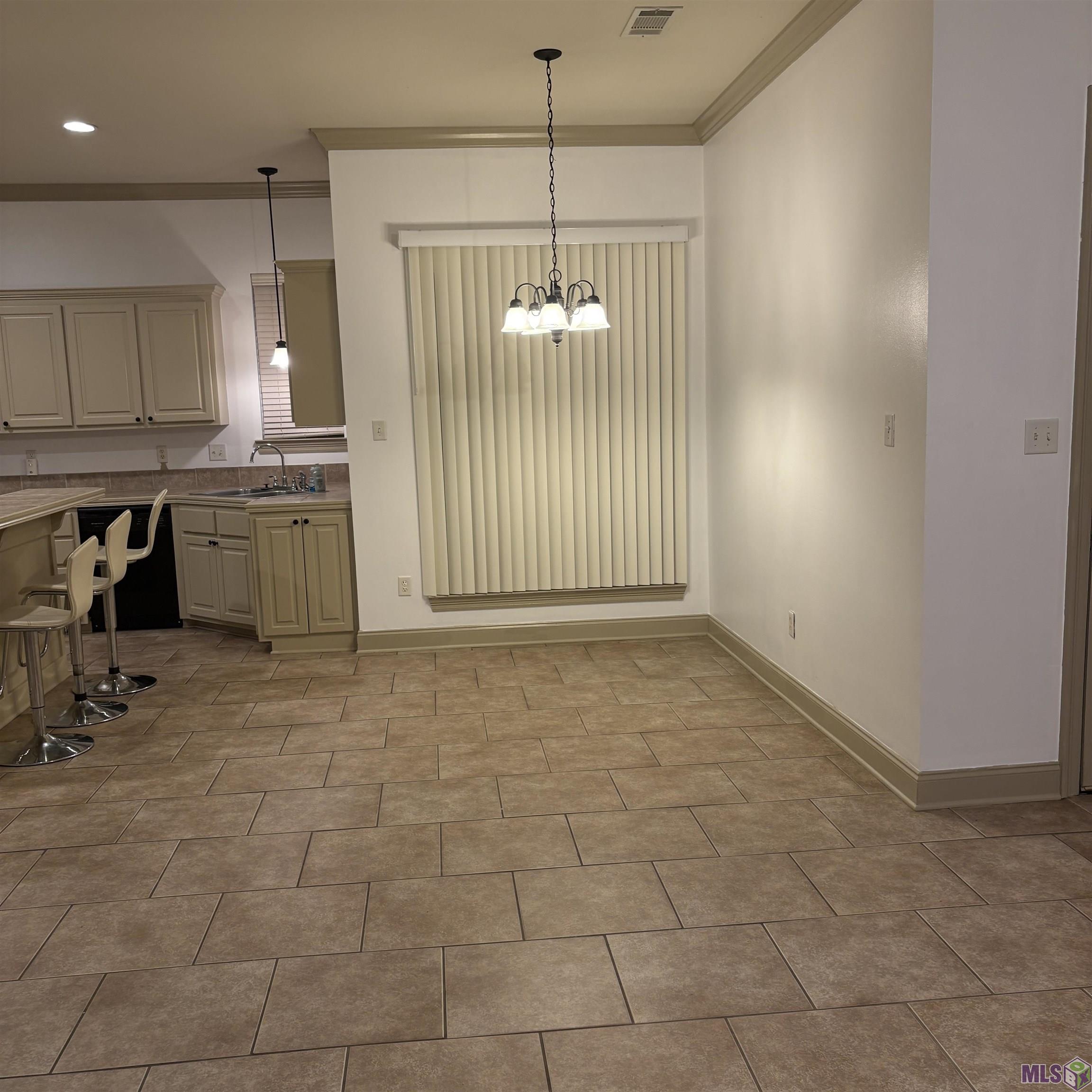 2924 Nicholson Lake Drive Baton Rouge, LA 70810 - Photo 11 of 14