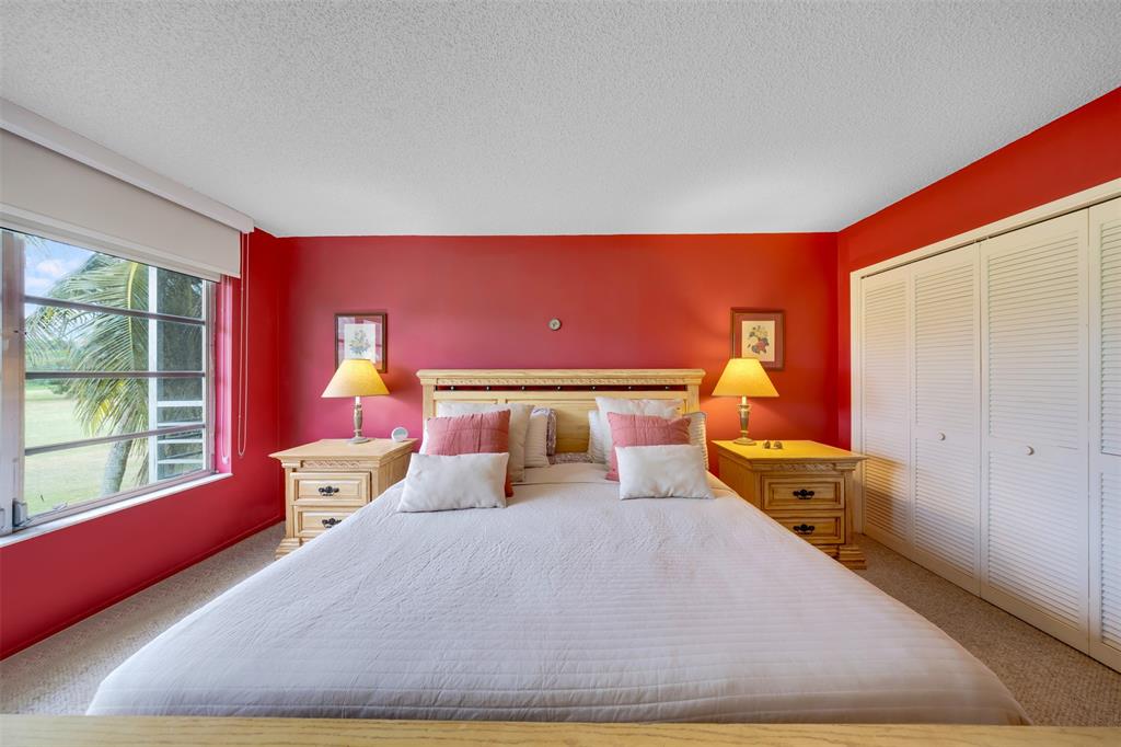 905 Cypress Terrace, Unit 202 Pompano Beach, FL 33069 - Photo 12 of 34