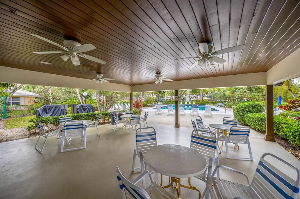 905 Cypress Terrace, Unit 202 Pompano Beach, FL 33069 - Photo 27 of 34