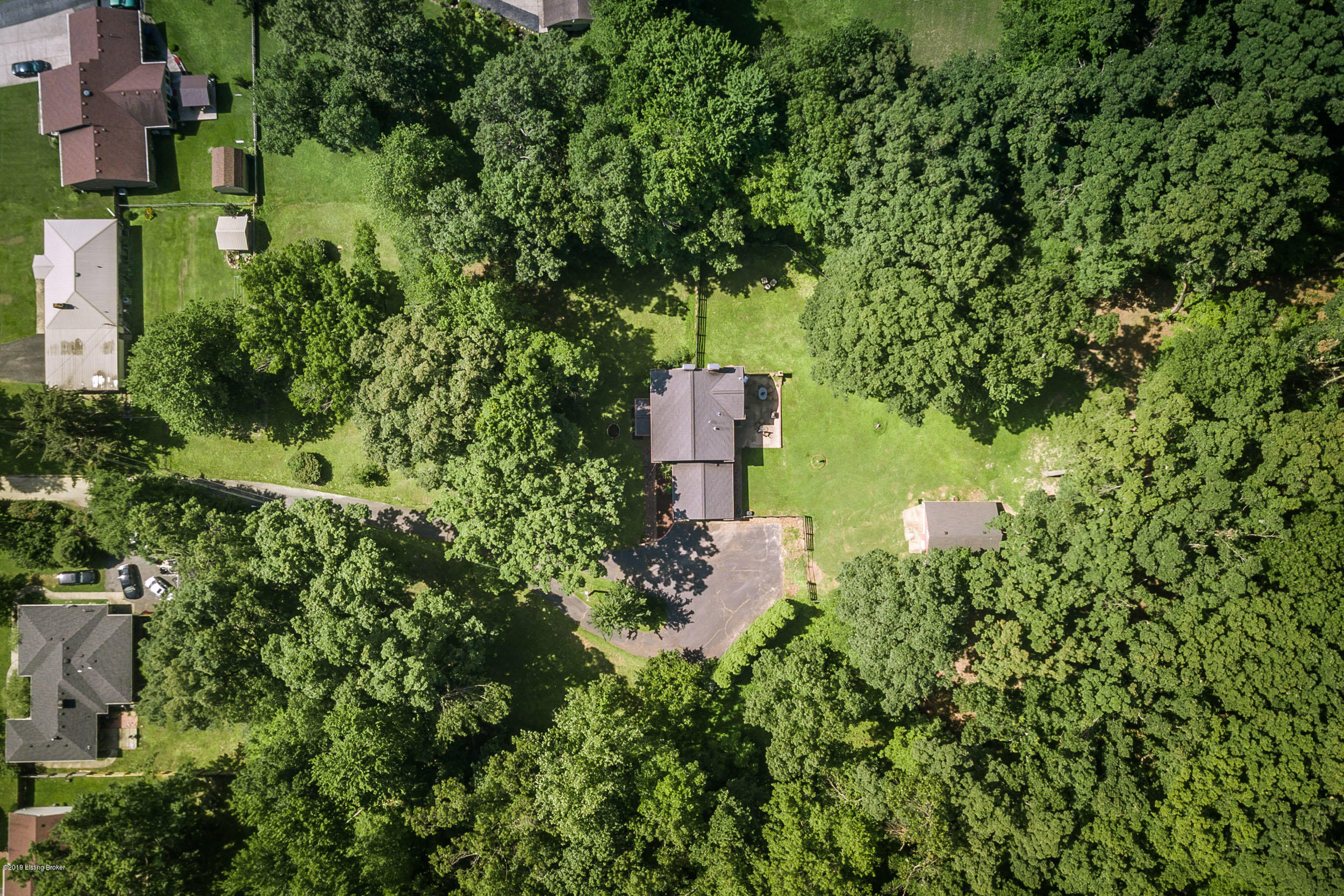 8020 Manslick Road Louisville, KY 40214 - Photo 61 of 67 8020 Manslick Rd-12