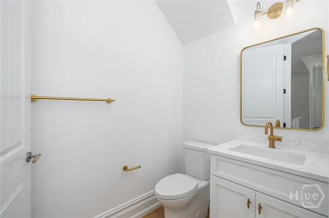 $1,399,999 | 2 Top Gallant Circle, Savannah, GA 31411