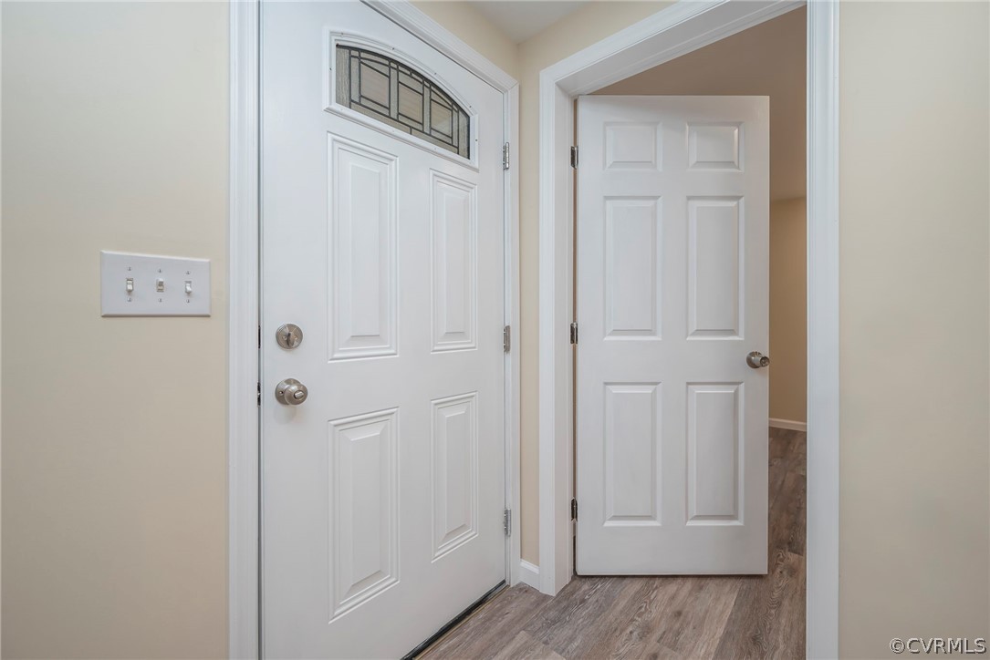 916 Nutbush Road Victoria, VA 23974 - Photo 8 of 25 a view of room with front door