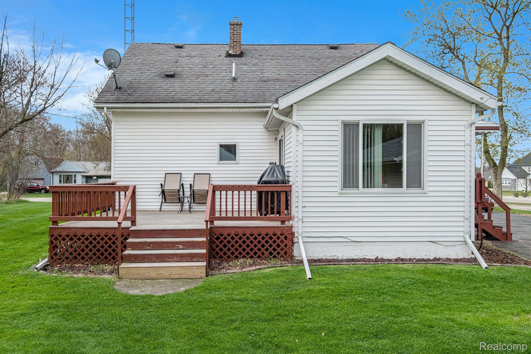 5263 Wakefield Road Grand Blanc, MI 48439 - Photo 8 of 11 Gallery Image 8
