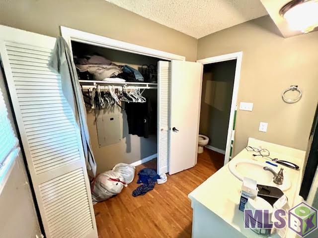 13760 Chalmette Avenue Baton Rouge, LA 70810 - Photo 11 of 17 Bathroom