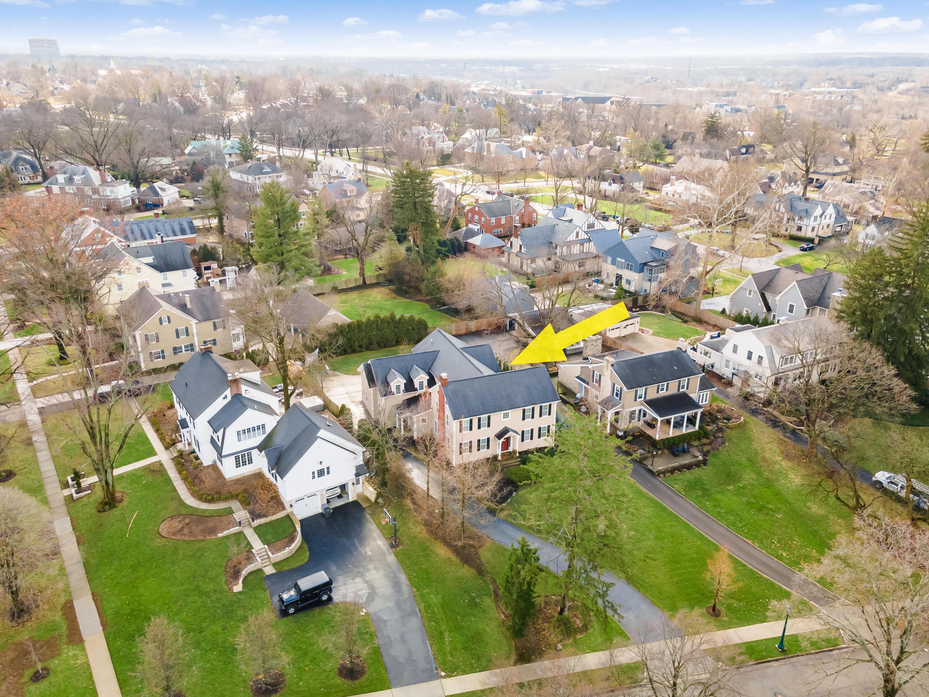2079 Guilford Road Columbus, OH 43221 - Photo 71 of 81 Exterior Drone