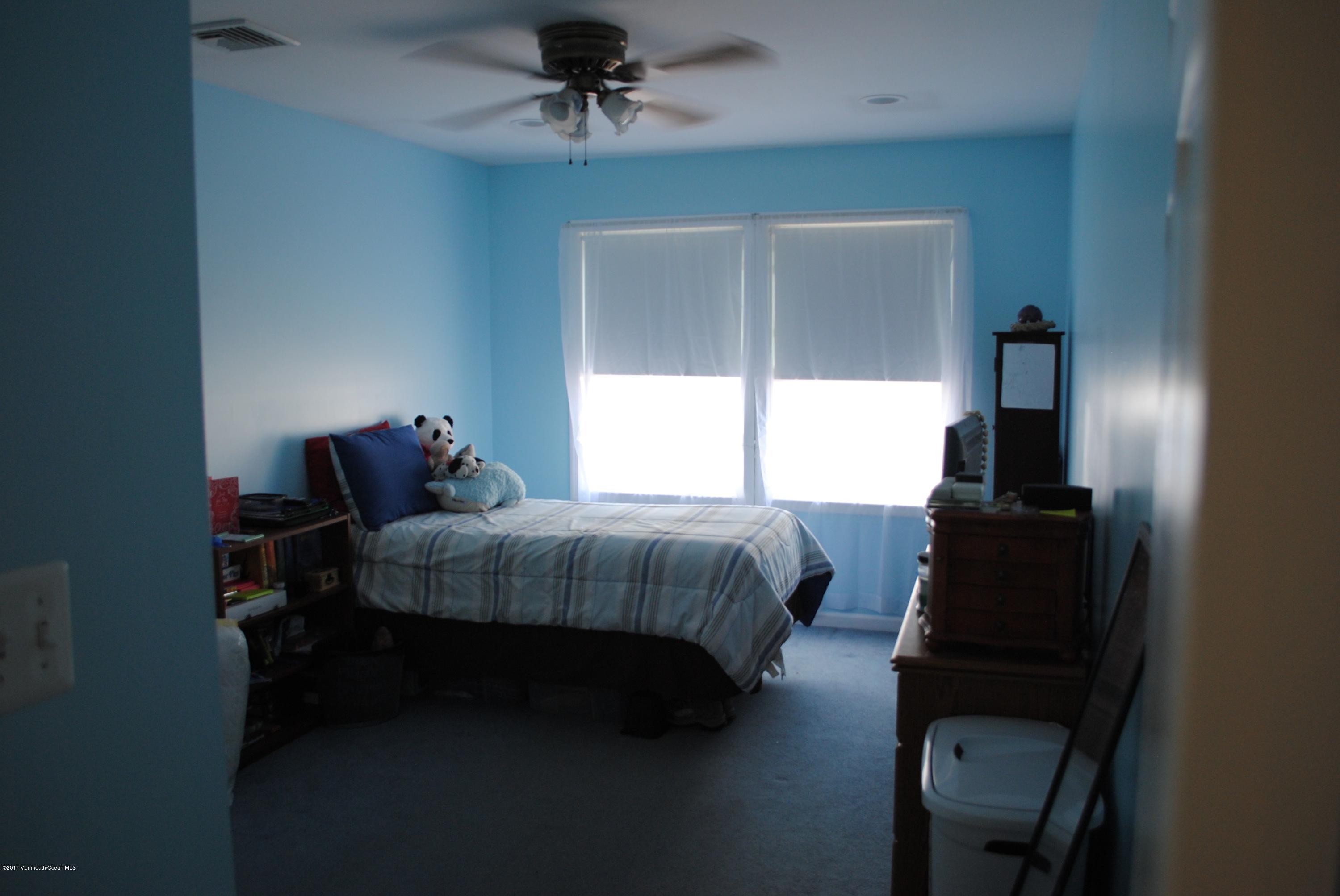 44 West George Street Freehold, NJ 07728 - Photo 22 of 43 DSC_0237