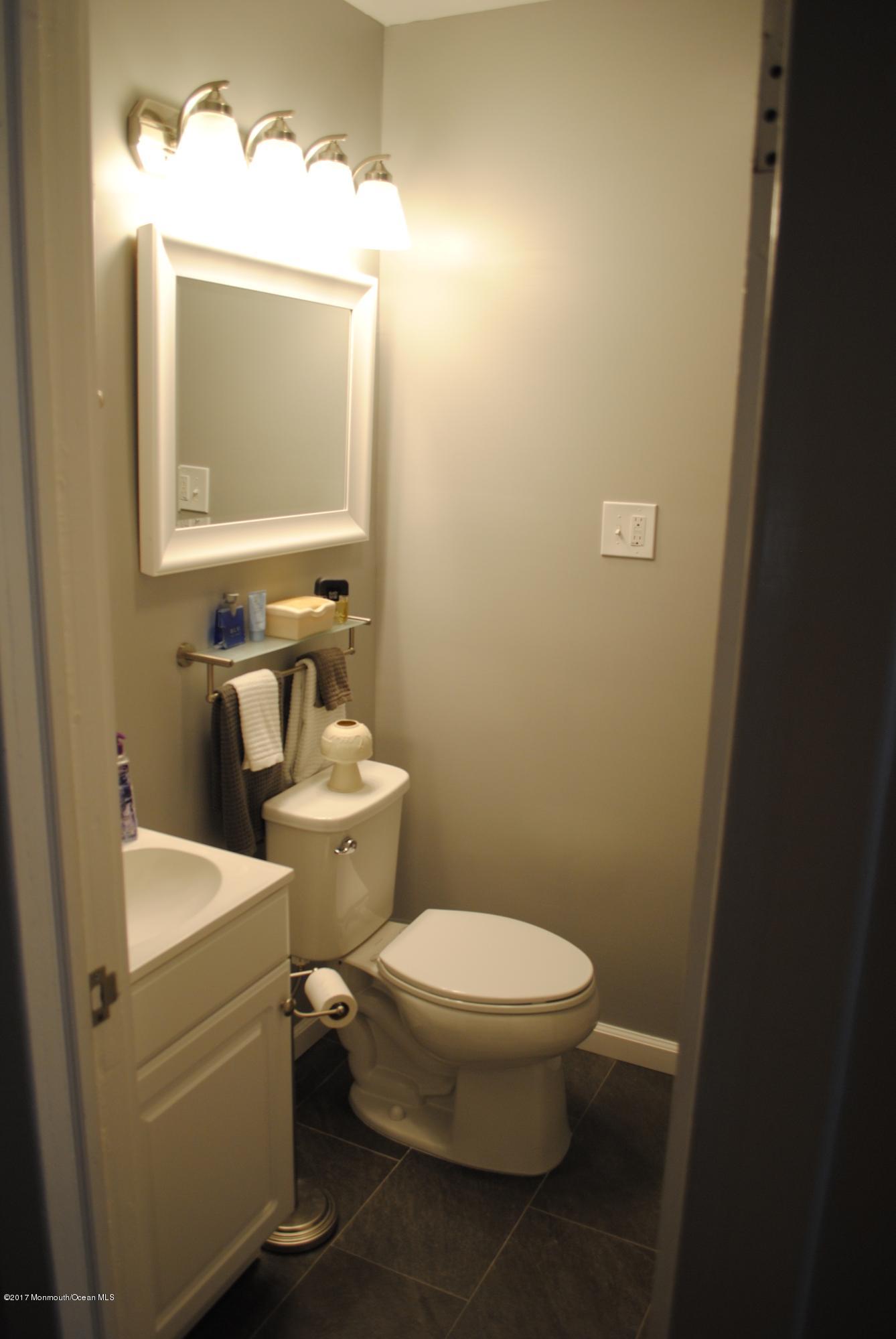 44 West George Street Freehold, NJ 07728 - Photo 25 of 43 DSC_0242