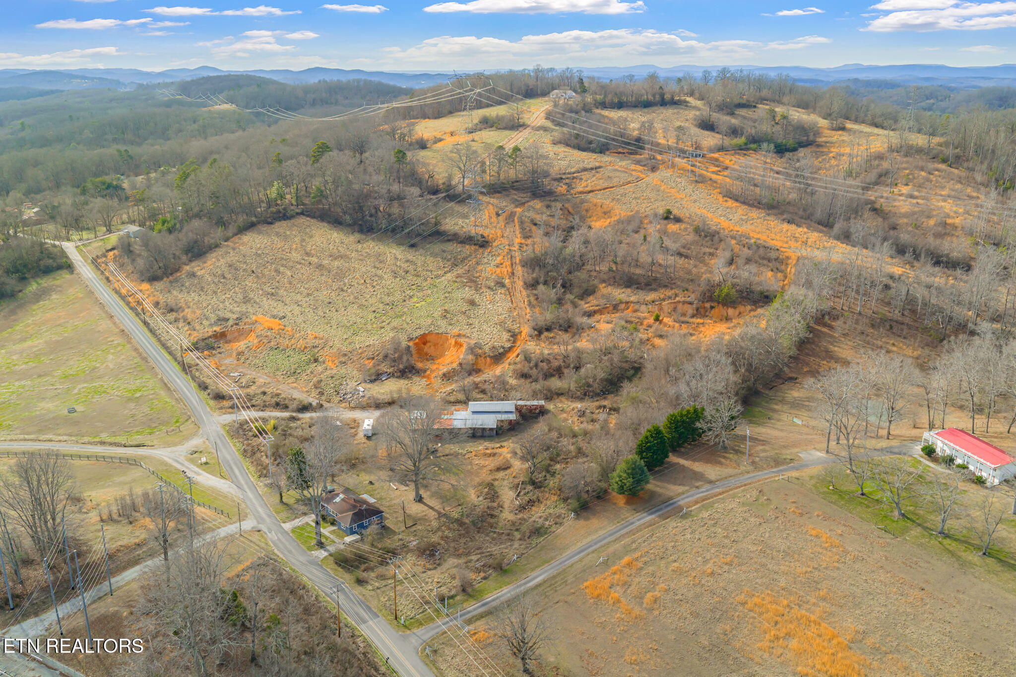 662 Buck Creek Road Kingston, TN 37763 - Photo 10 of 16 19-web-or-mls-662 Buck Creek Road-19