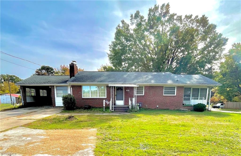 986 Grooms Road Reidsville, NC 27320 - Photo 1 of 22 Gallery Image 1