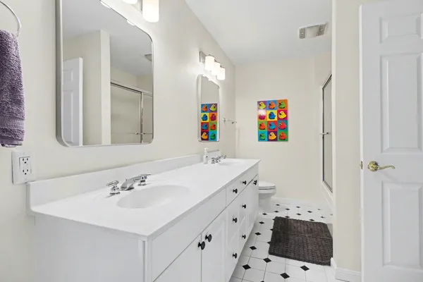$1,195,000 | 4800 Gullane Drive, Ann Arbor, MI 48103