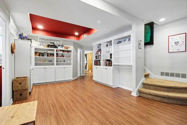 $1,195,000 | 4800 Gullane Drive, Ann Arbor, MI 48103