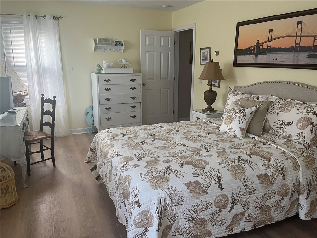 31 Franklin Street, Unit 2 Newport, RI 02840 - Photo 14 of 23 Bedroom 1 Queen
