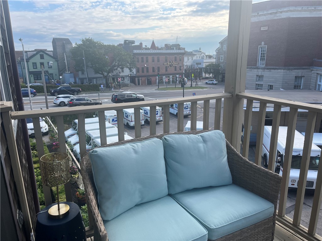 31 Franklin Street, Unit 2 Newport, RI 02840 - Photo 21 of 23