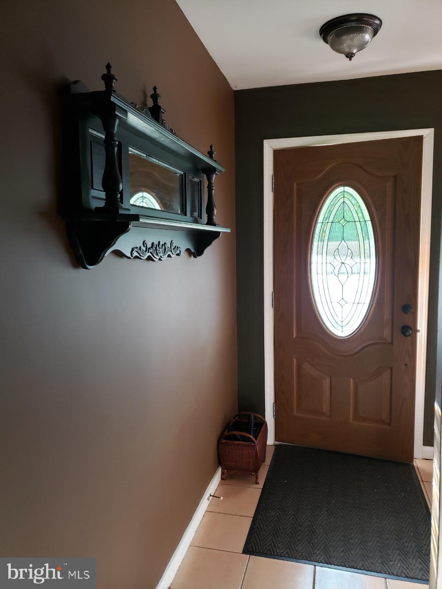 203 Locust Lane Exton, PA 19341 - Photo 5 of 33 Gallery Image 5