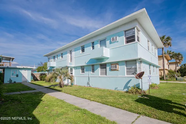 $1,175 | 810 2nd Street North, Unit G, Jacksonville Beach, FL 32250