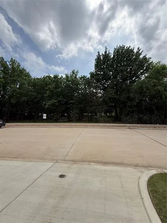 $2,200 | 411 Saddle Lane, Denton, TX 76209