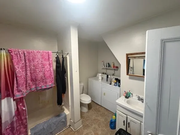 $299,000 | 3880 Highway 7, Pittsford, VT 05763