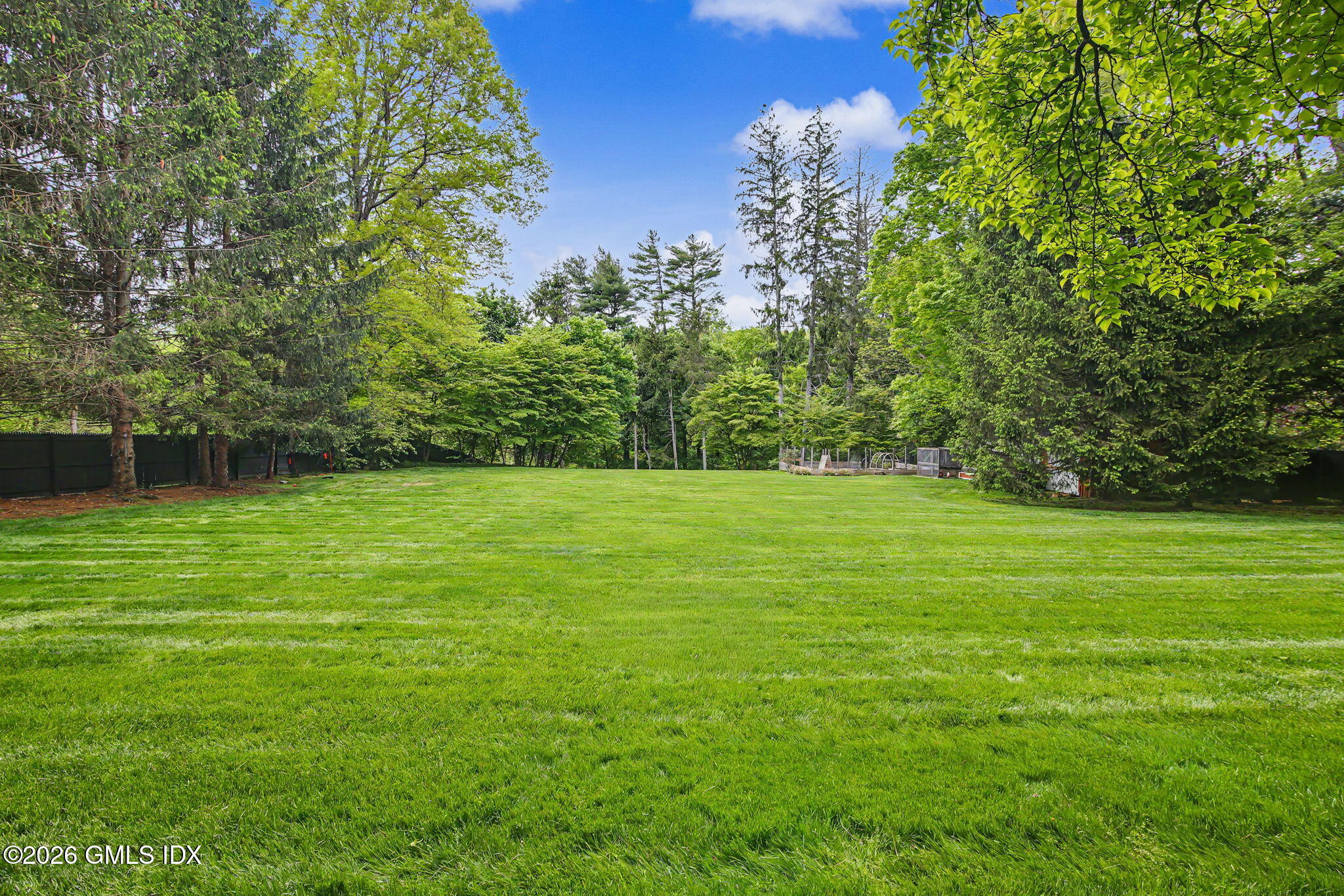 184 Stanwich Road Greenwich, CT 06830 - Photo 35 of 50 97-web-or-mls-184-stanwich-rd