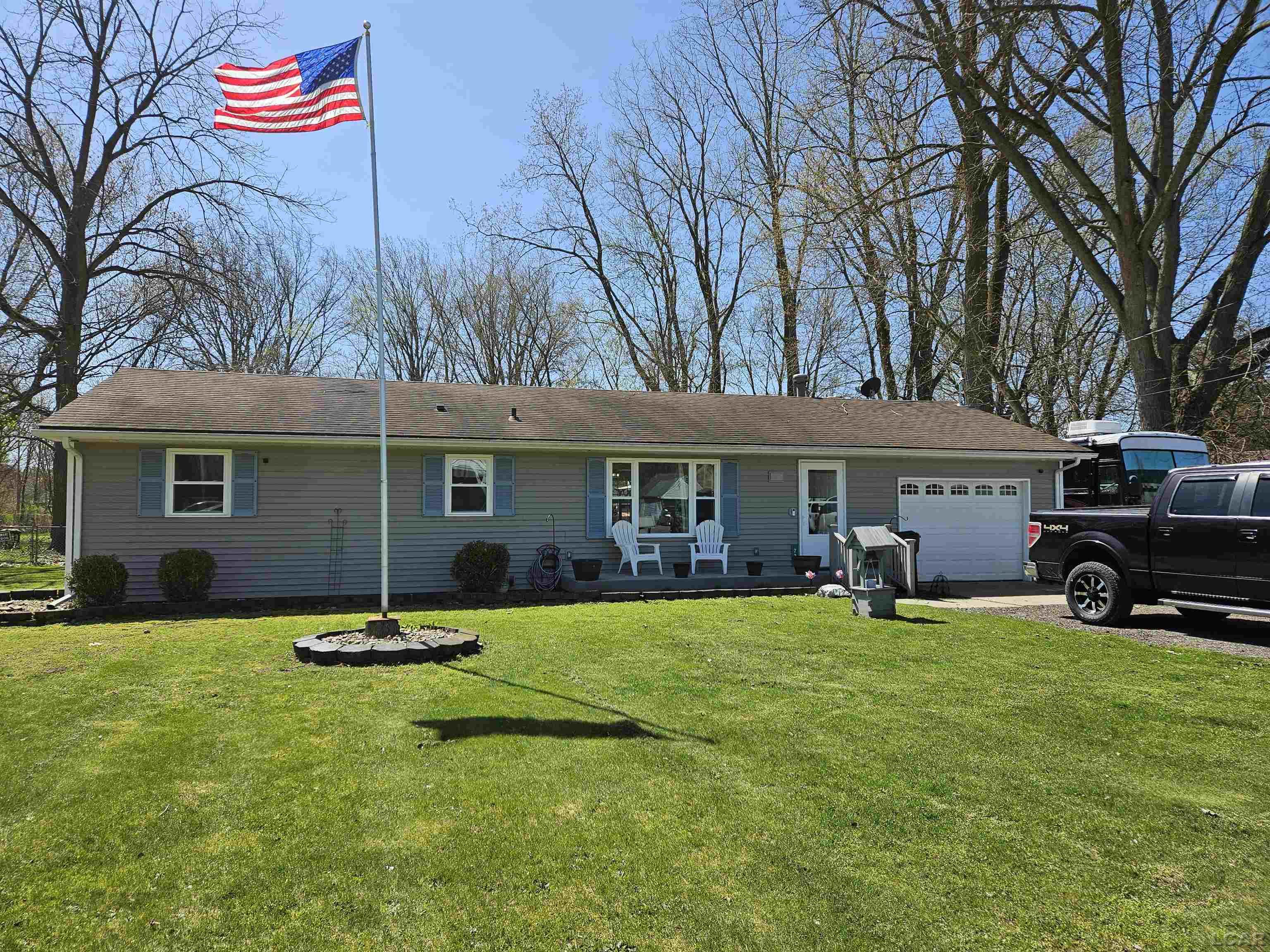 735 Pickard Road Temperance, MI 48182 - Photo 1 of 18