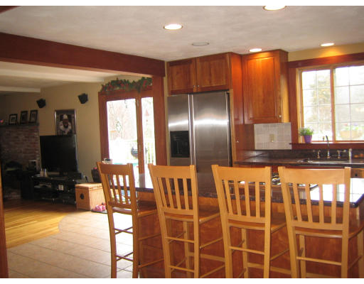 207 Stow Road Harvard, MA 01451 - Photo 3 of 7