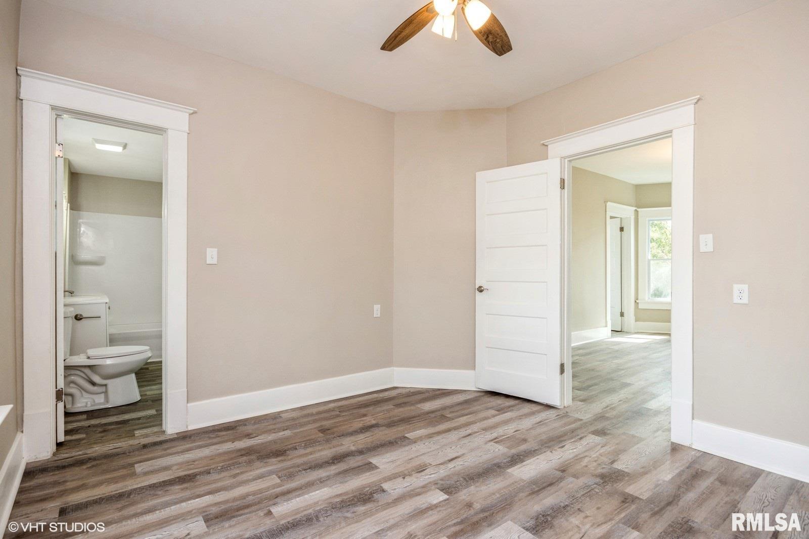 418 4th Street Illiopolis, IL 62539 - Photo 8 of 15