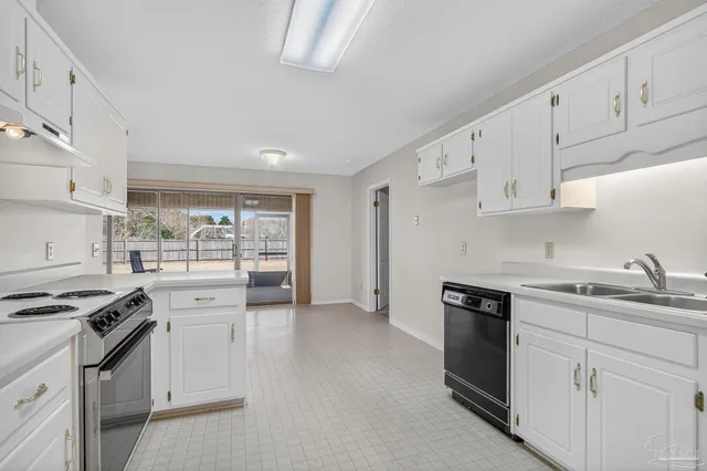 $265,000 | 2236 Cricket Ridge Drive, Cantonment, FL 32533