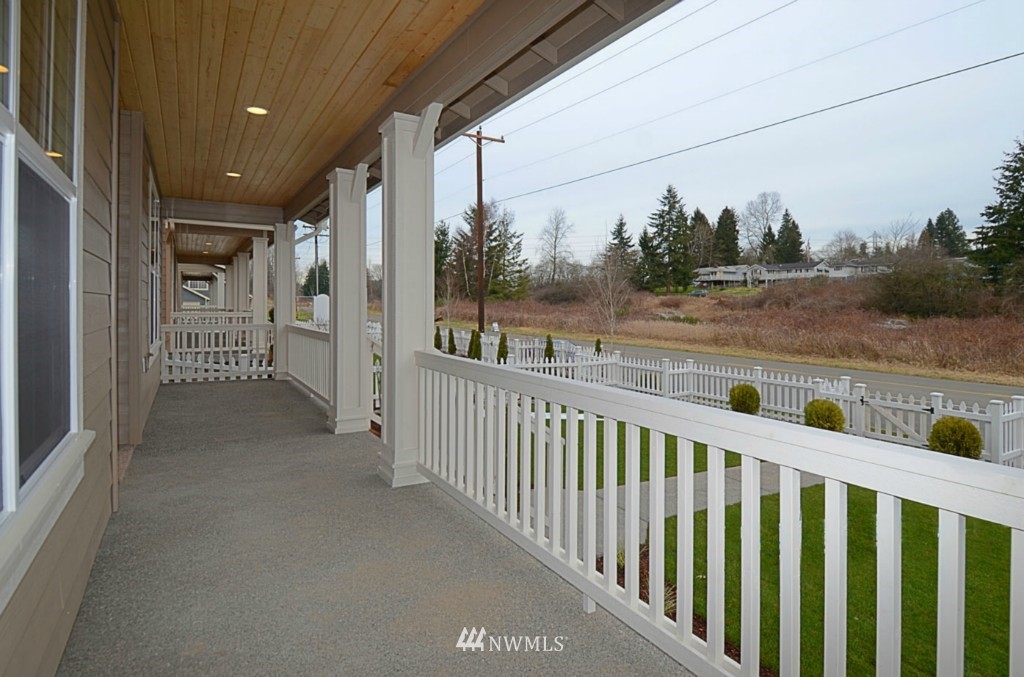622 Ludwig Road Snohomish, WA 98290 - Photo 3 of 25