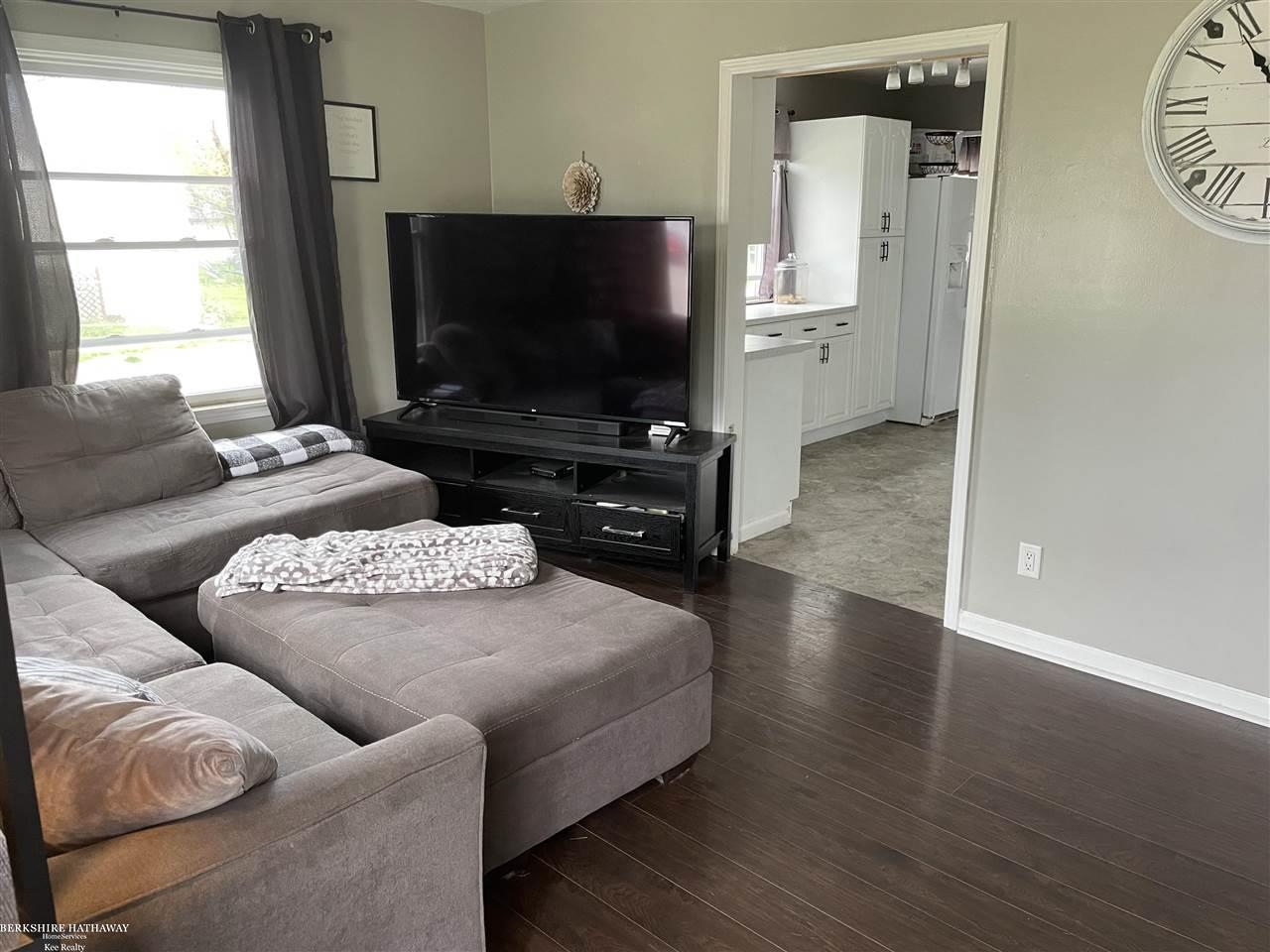 13886 Toepfer Road Warren, MI 48089 - Photo 5 of 23 50074025-4.JPG