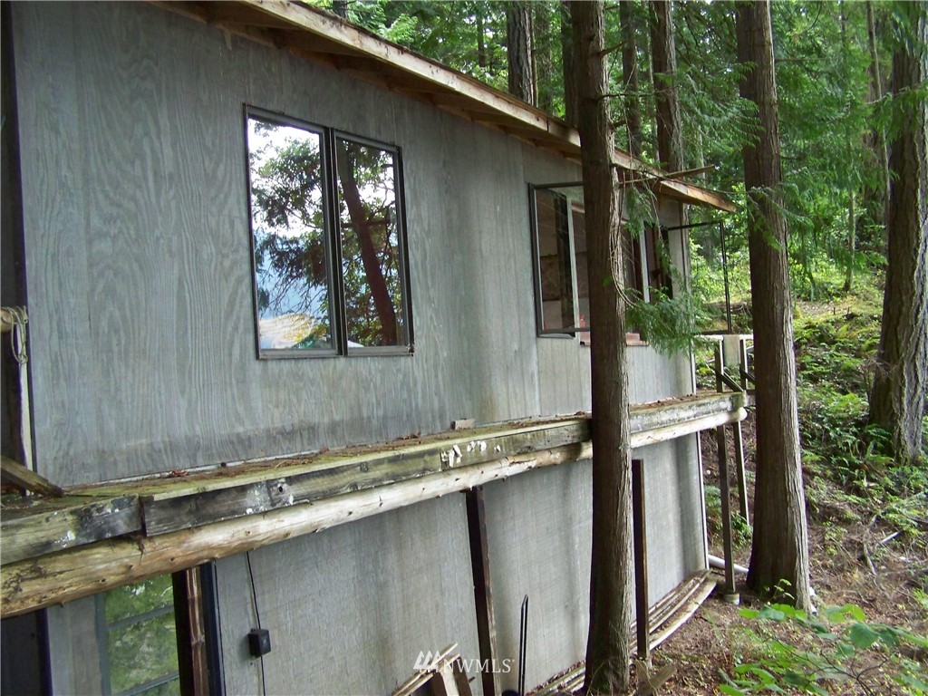 2970 East Quilcene Road Quilcene, WA 98376 - Photo 3 of 23