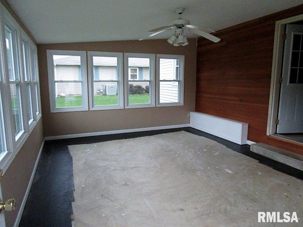 304 West Michigan Avenue Metamora, IL 61548 - Photo 12 of 18