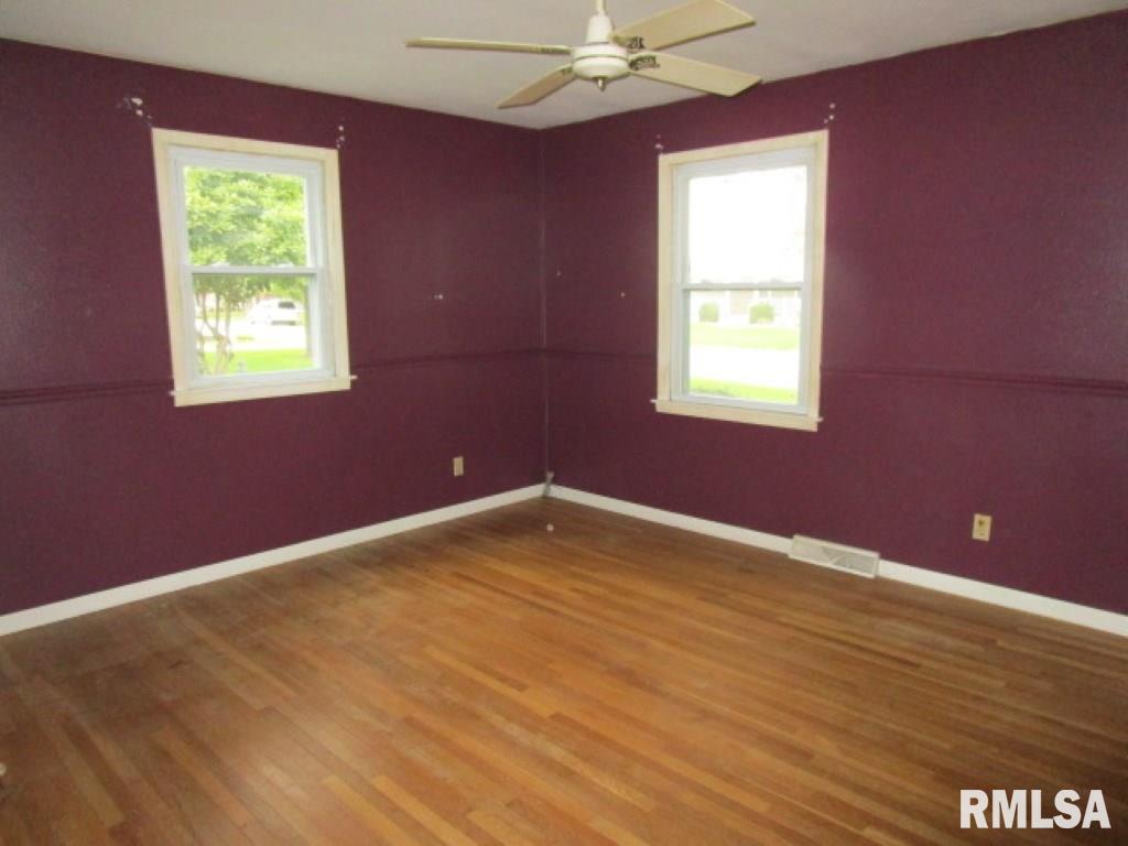 304 West Michigan Avenue Metamora, IL 61548 - Photo 13 of 18