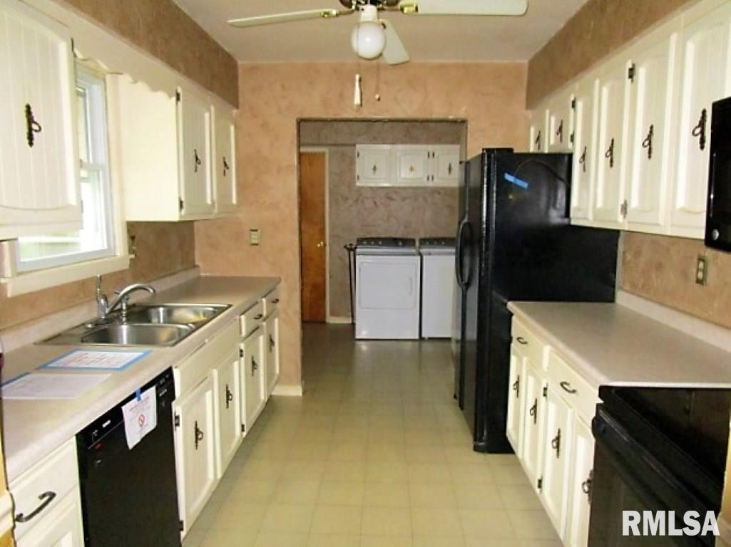 304 West Michigan Avenue Metamora, IL 61548 - Photo 9 of 18