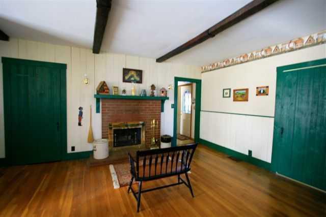 456 Frenchs Mill Road Sangerville, ME 04479 - Photo 13 of 35 Den/Family/Great Room.