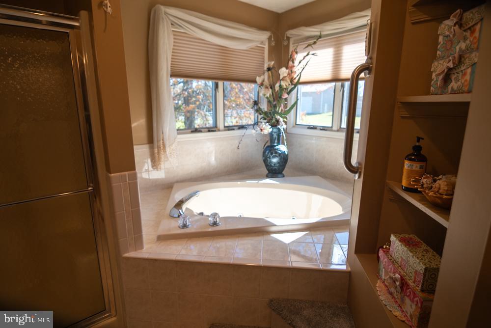 15900 Bald Eagle School Road Brandywine, MD 20613 - Photo 30 of 33 a view of living room
