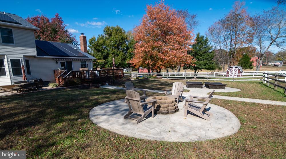 15900 Bald Eagle School Road Brandywine, MD 20613 - Photo 7 of 33 a view of a swimming pool with lounge chair