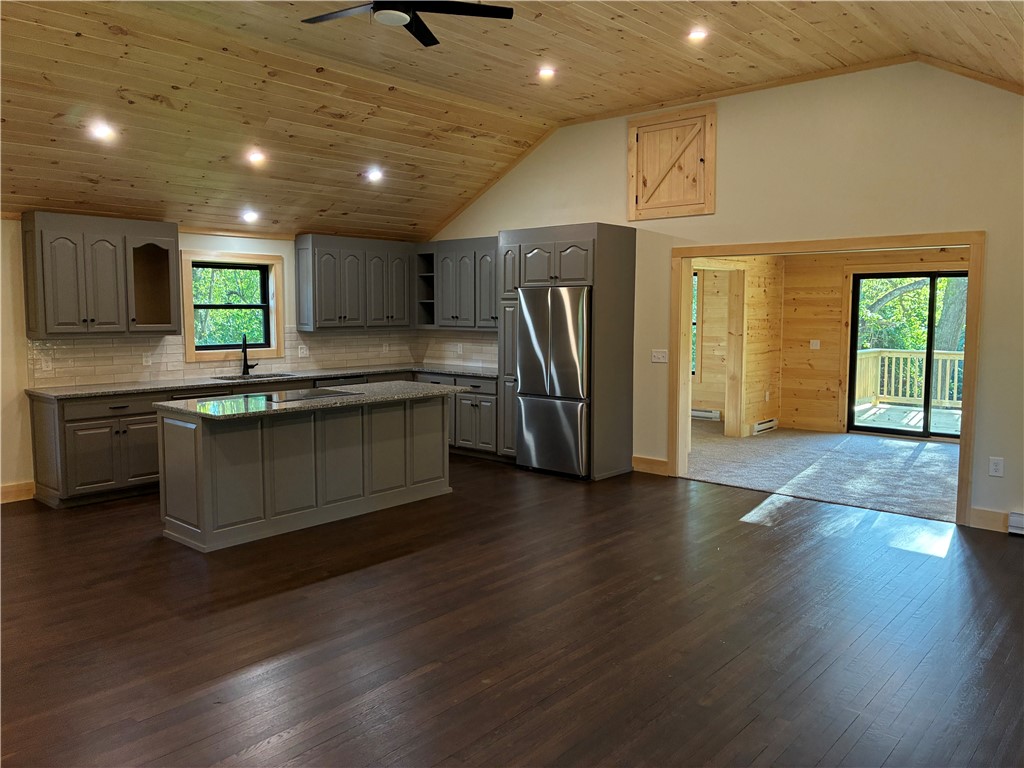 165 Scrabbletown Road North Kingstown, RI 02852 - Photo 4 of 17 Gallery Image 4