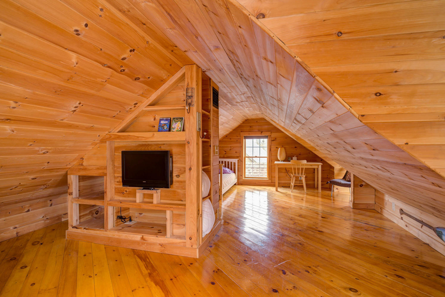 916 Lawrence Road Pownal, ME 04069 - Photo 28 of 47 916 Lawrence Rd Pownal ME-large-041-26-P