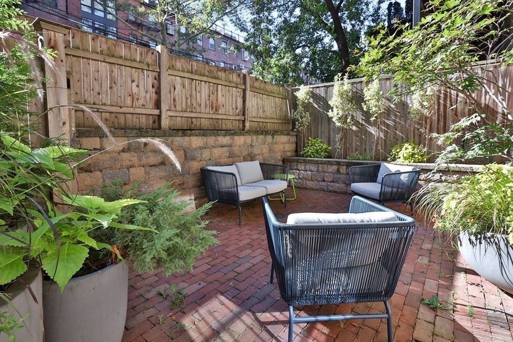 28 Rutland Square, Unit 1 Boston, MA 02118 - Photo 15 of 16 a view of outdoor space and patio
