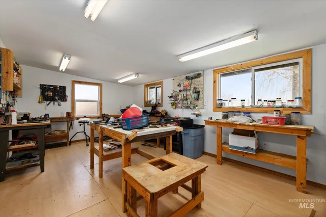 $399,500 | 19095 South Pleasant Valley Road, Kuna, ID 83634