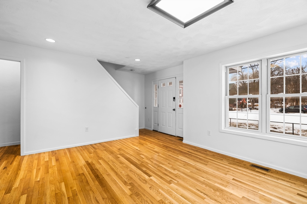 5 Valentine Street, Unit 1 Boston, MA 02119 - Photo 3 of 33