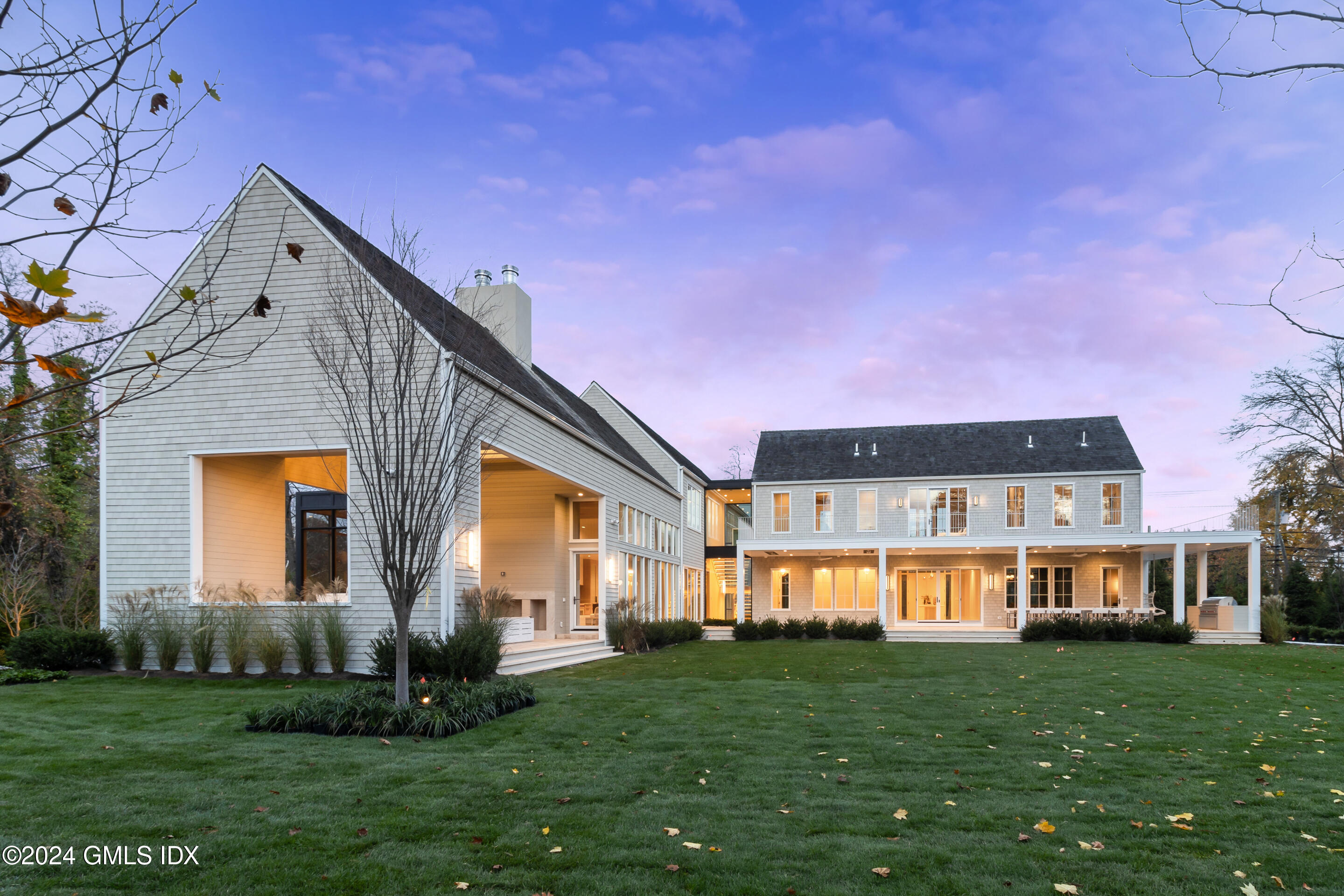 351 North Street Greenwich, CT 06830 - Photo 2 of 7 2