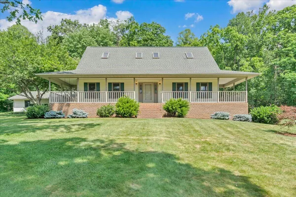 $549,000 | 5145 Bradshaw Road, Salem, VA 24153