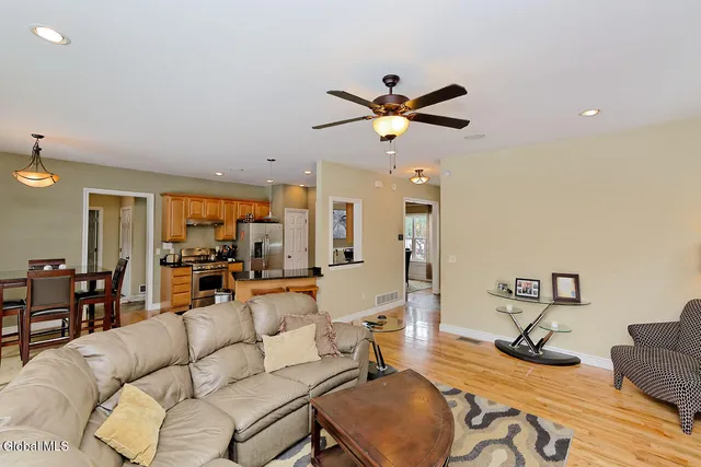 $649,600 | 24 Dean Thomas Way, Queensbury, NY 12804