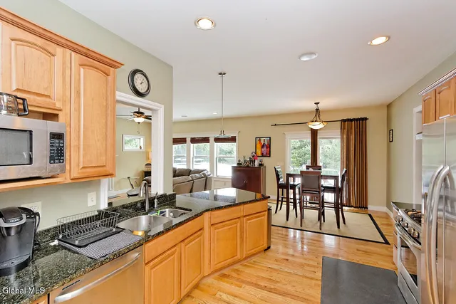 $649,600 | 24 Dean Thomas Way, Queensbury, NY 12804