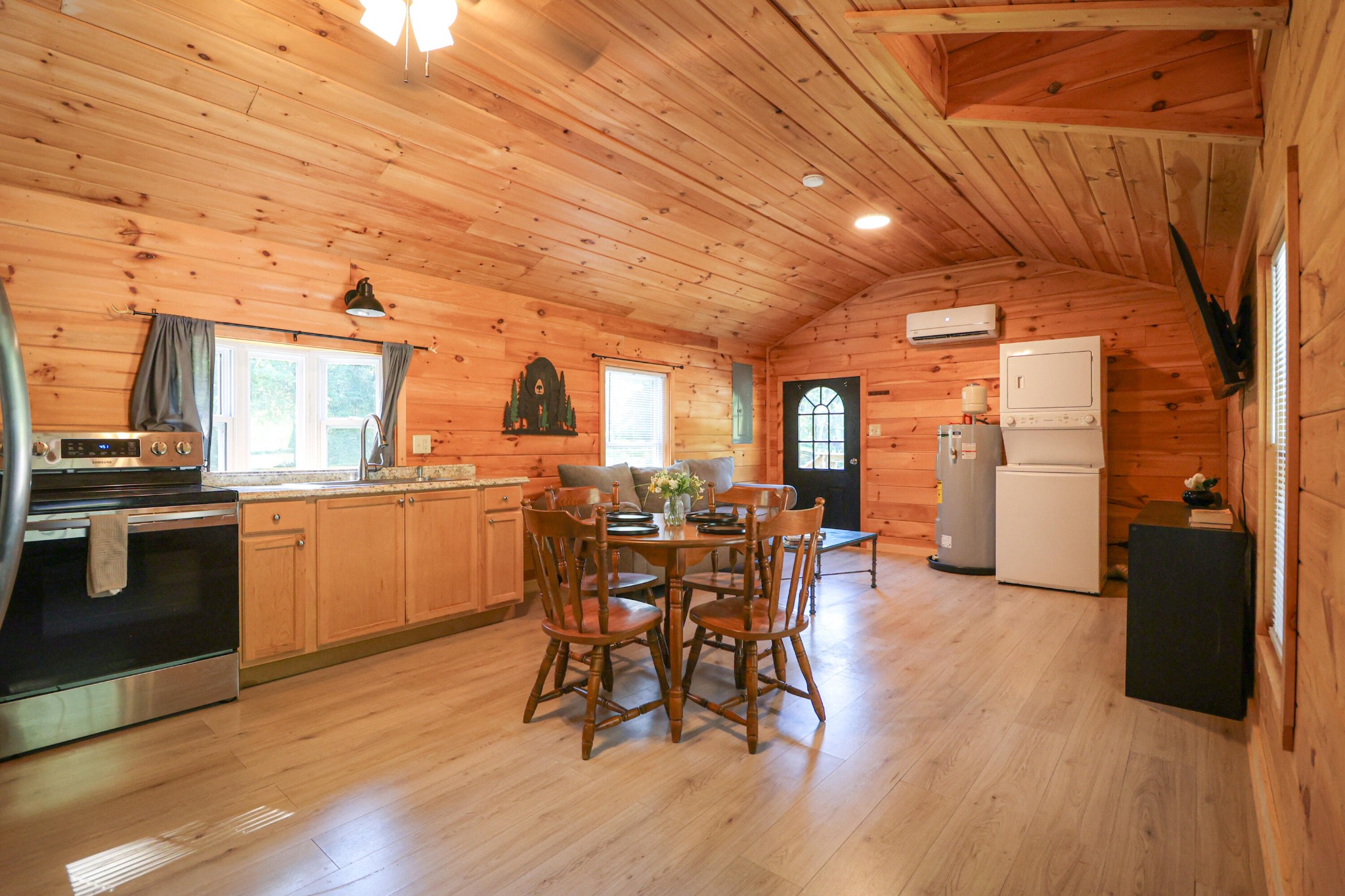 9465 North Hickory Valley Road Chattanooga, TN 37416 - Photo 3 of 14 Gallery Image 3