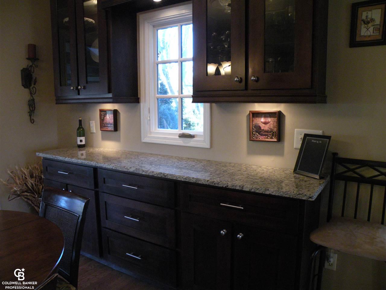 80000 McFadden Road Armada, MI 48005 - Photo 11 of 31 China cabinet