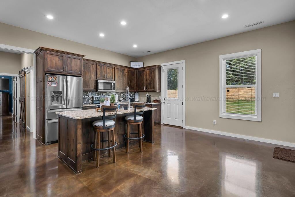 1063 Lays Road Jasper, AL 35503 - Photo 5 of 35 7RV00032-29-29