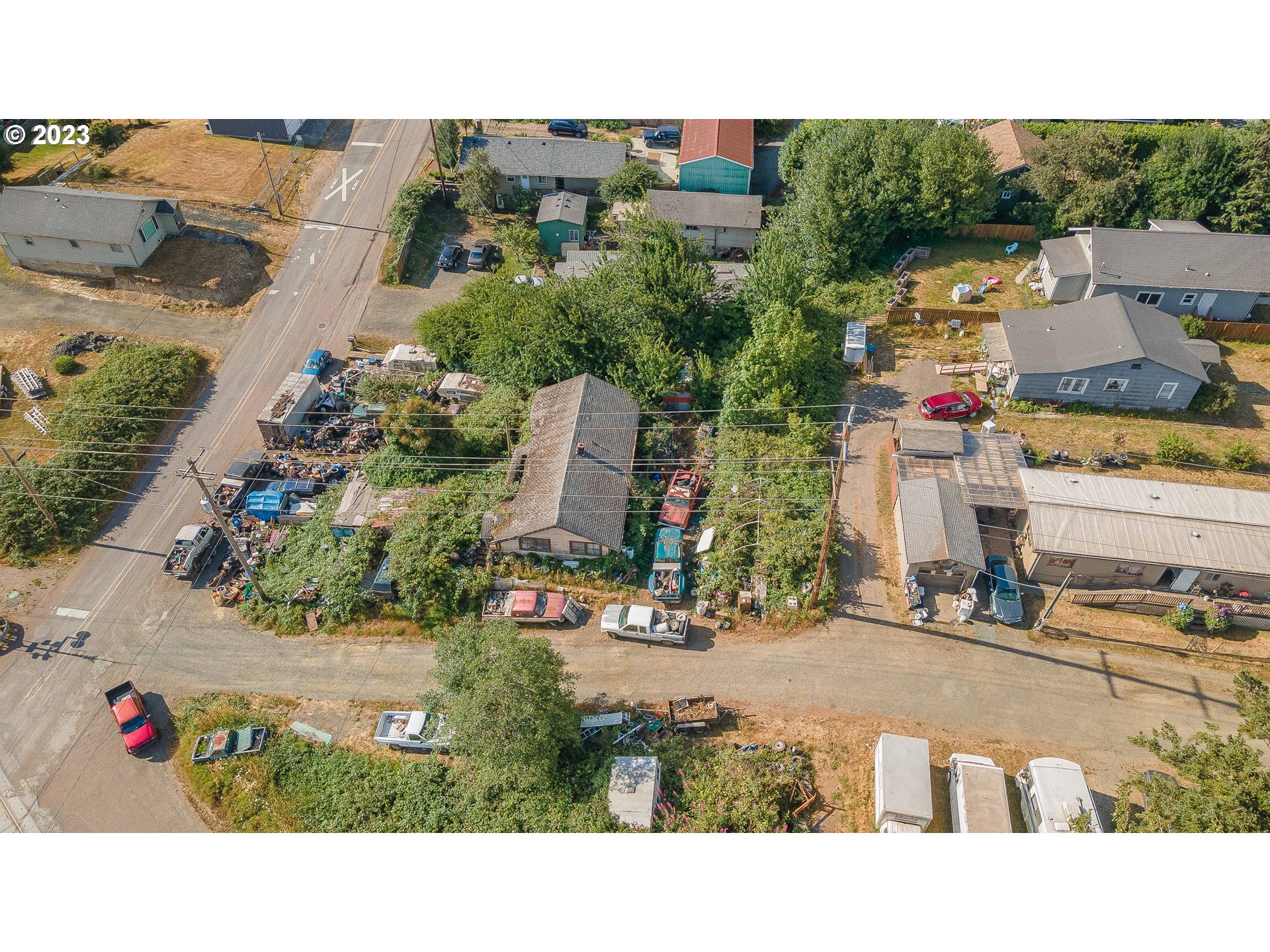 63764 Mullen Road Coos Bay, OR 97420 - Photo 5 of 16 Gallery Image 5