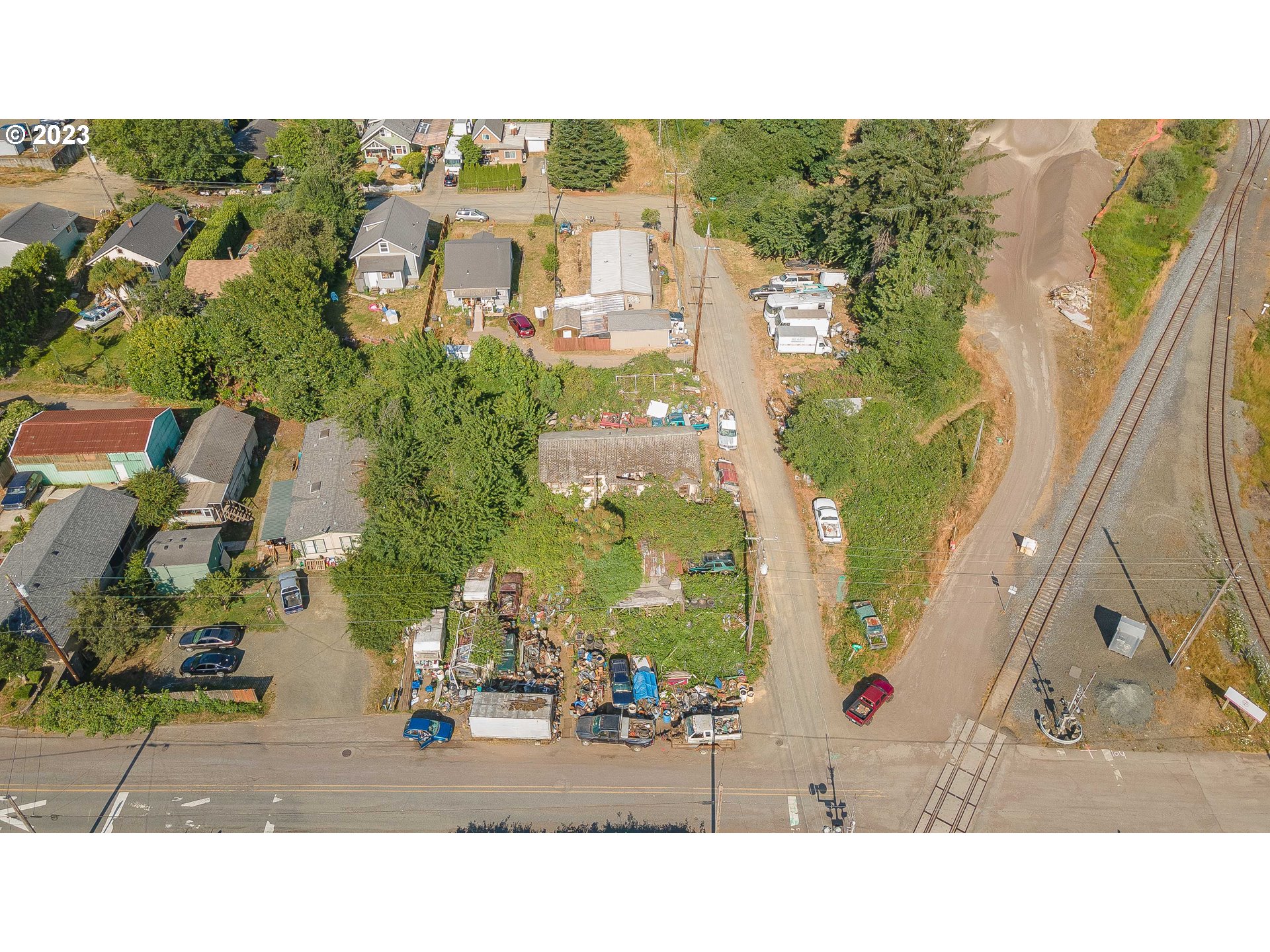 63764 Mullen Road Coos Bay, OR 97420 - Photo 9 of 16 Gallery Image 9
