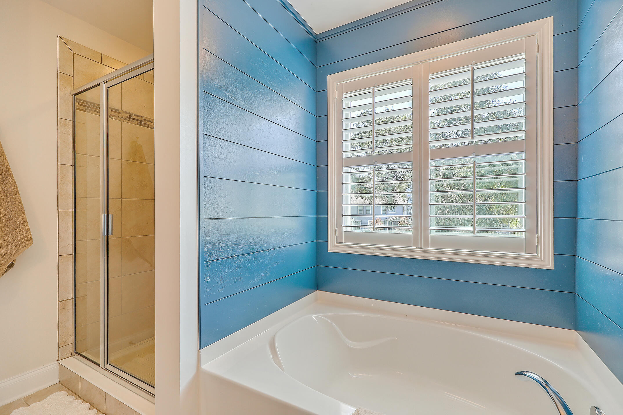 1453 Red Tide Road Mount Pleasant, SC 29466 - Photo 21 of 47 Garden Tub